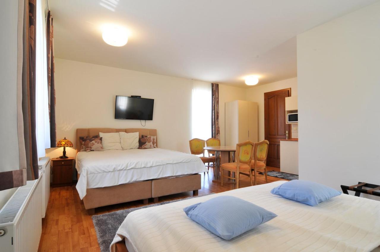 Farkas Apartman Siófok Exteriér fotografie