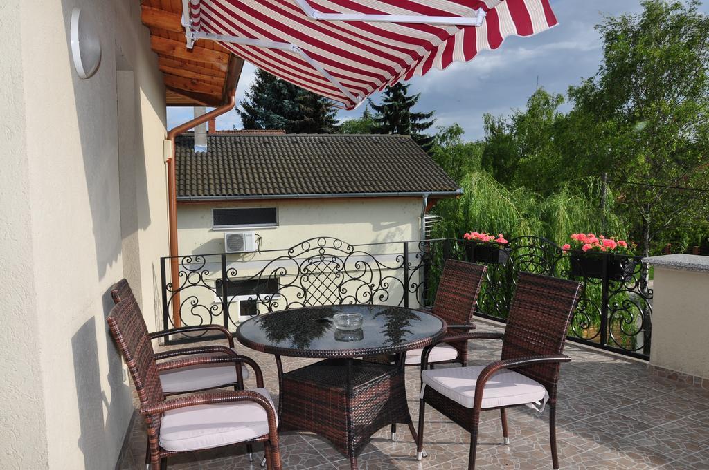 Farkas Apartman Siófok Exteriér fotografie